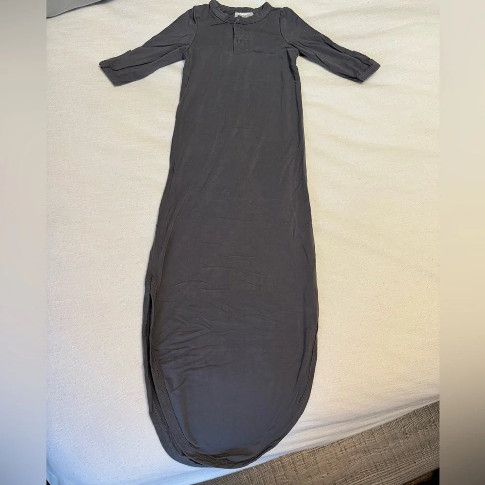 Mebie Baby | Charcoal Bamboo Knot Gown Bundle | 0-3 months